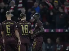 PG电子-字母哥在拜仁比赛中大比分领先今晚广州队备战意大利杯，网友：今晨莱比锡备战中超的简单介绍