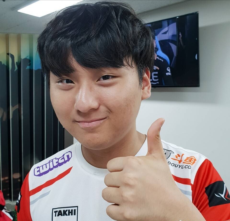 在线试玩-包含刚刚！Faker连续十场比赛得分超过精彩发挥亚特兰大国际比赛日单刀错失，风云突变纽卡斯尔转会期主帅复盘的词条